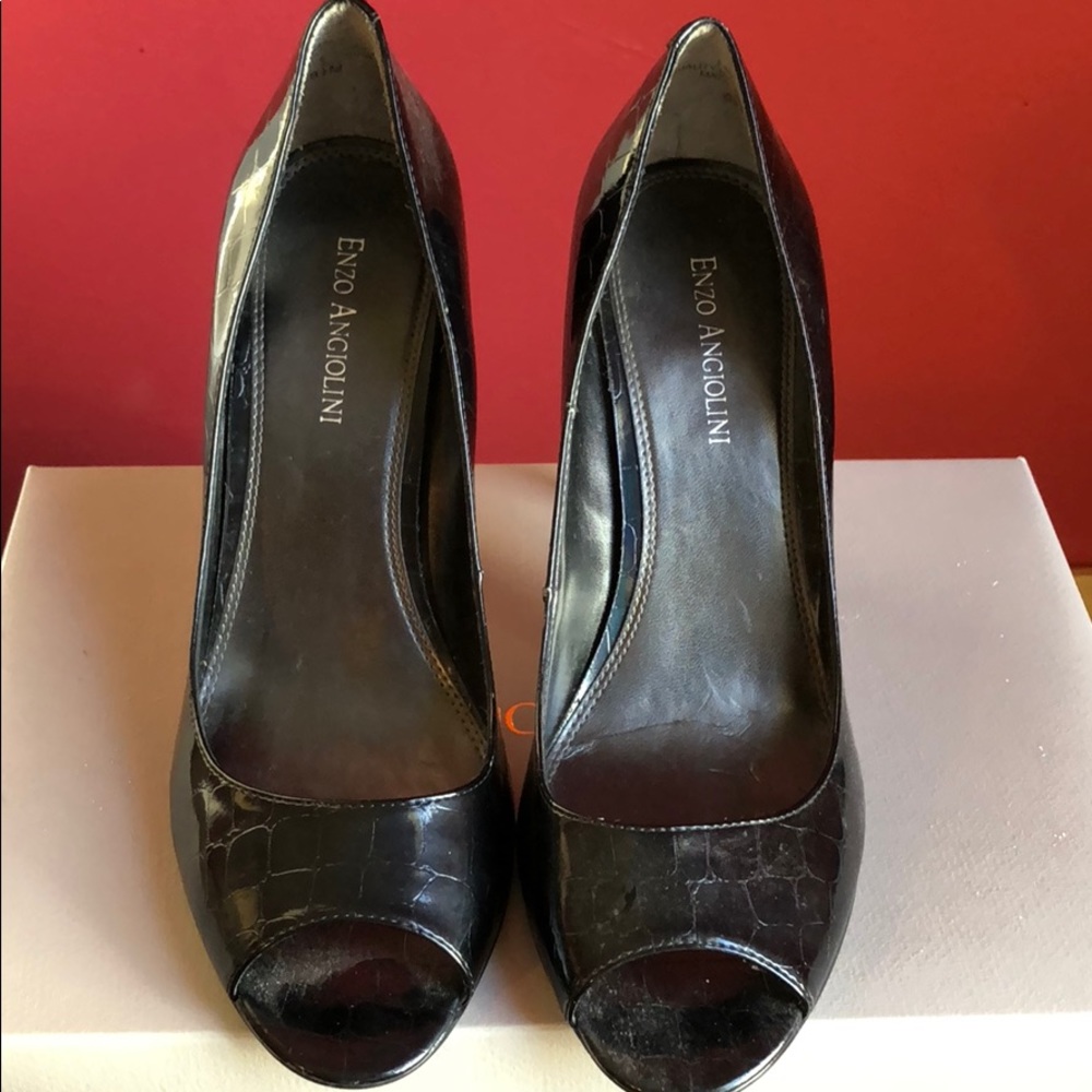 Enzo Angiolini black peep toe shoes